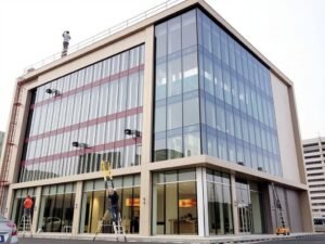 ترميم مبنى تجاري في الكويت بمعايير عالية الجودة